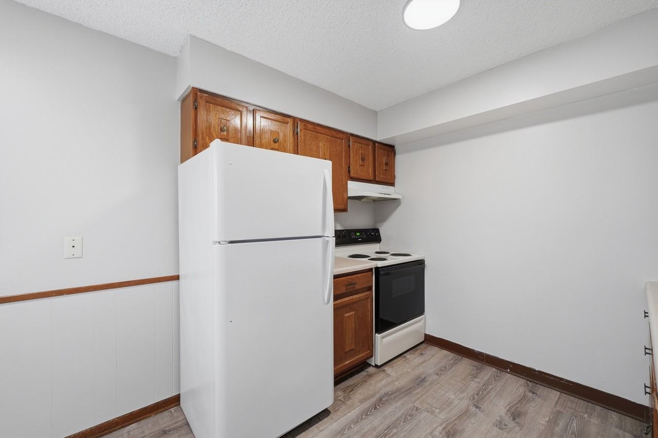 5420 Ervin Street - Photo 4 of 9