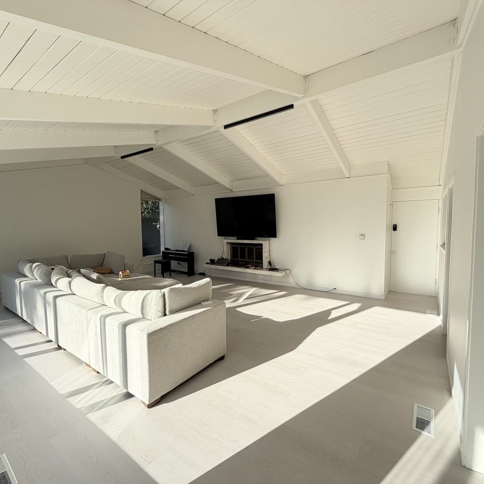 7650 Se 41st St #1 - Photo 3 of 13