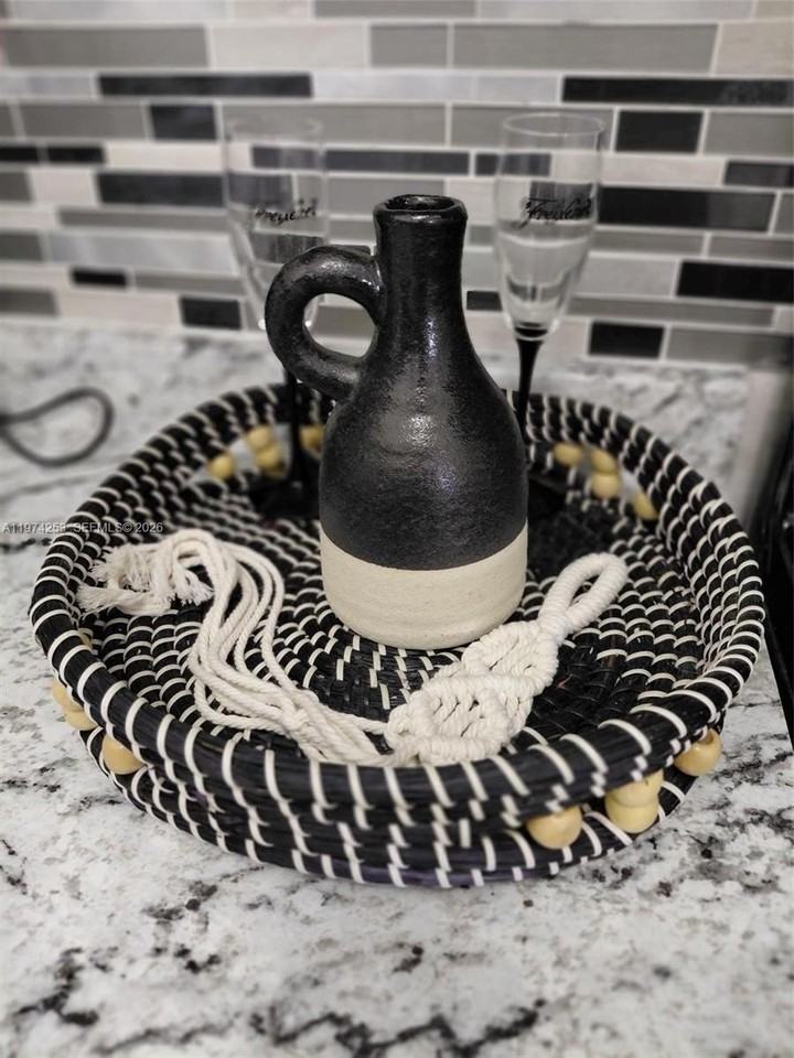 1431 Sw 24th Ct #3 - Photo 3 of 16