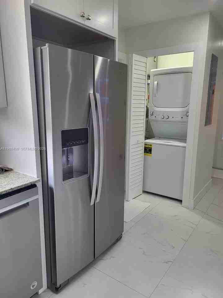 8140 Nw 11th Ct #8140 - Photo 6 of 17