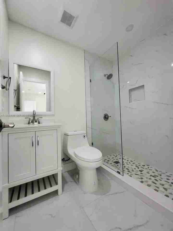 8140 Nw 11th Ct #8140 - Photo 7 of 17