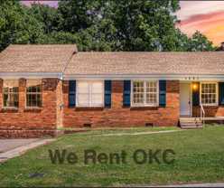 1221 Ne 43rd St #1 - Photo 1 of 1