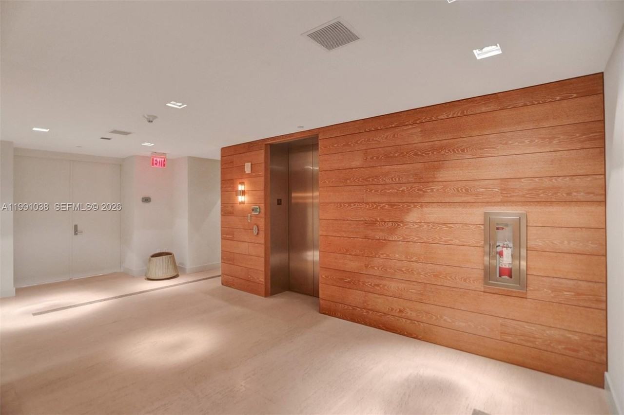 3535 Hiawatha Ave #405 - Photo 3 of 50