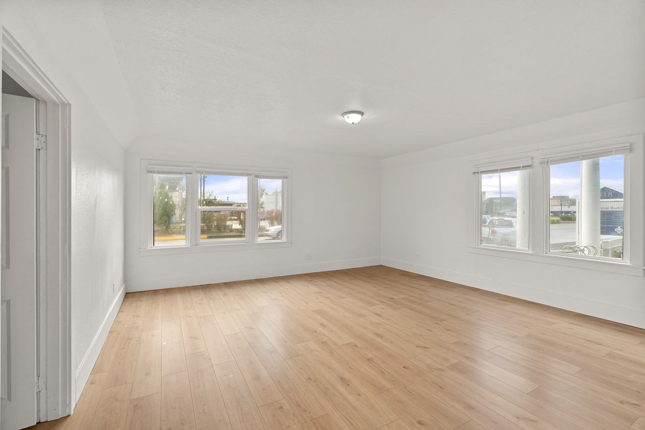 201 North F Street - Photo 4 of 13