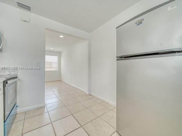 1887 Nw 48th St #1887 - Photo 5 of 15