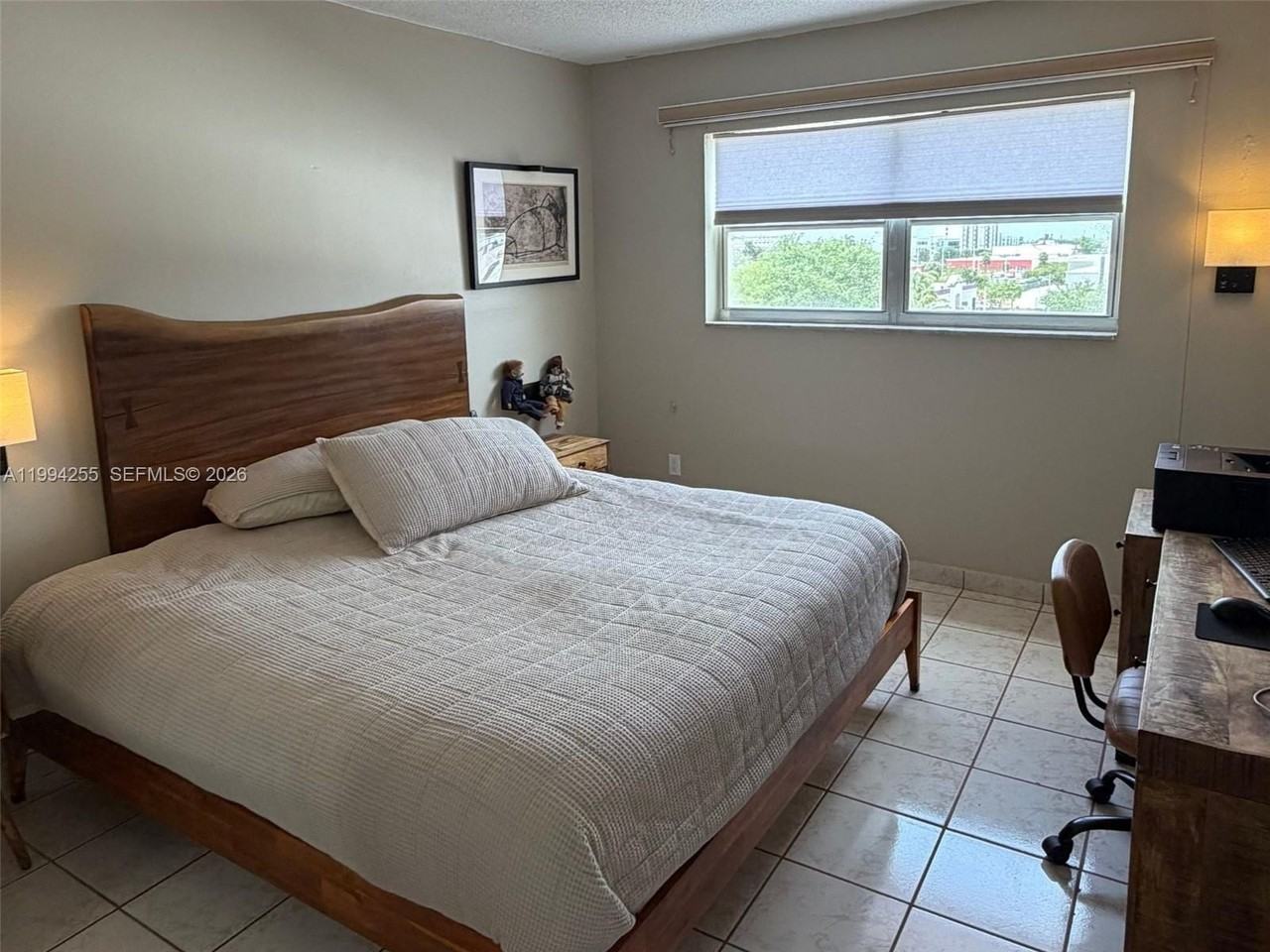 3640 Nw 9th St #505 - Photo 5 of 15