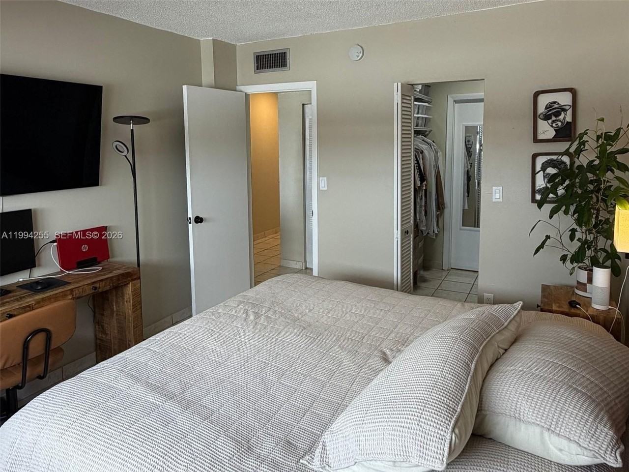 3640 Nw 9th St #505 - Photo 7 of 15
