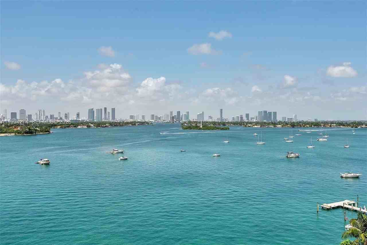 1100 West Ave #1020 - Photo 4 of 50