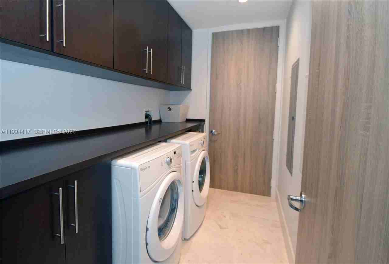 1100 Biscayne Blvd #6104 - Photo 6 of 37