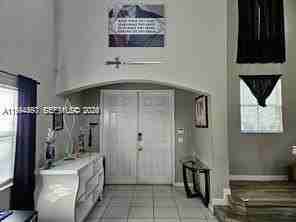 165 Ne 32nd Ter - Photo 3 of 21