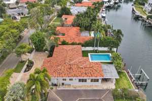 featured image of 12478 N Bayshore Dr