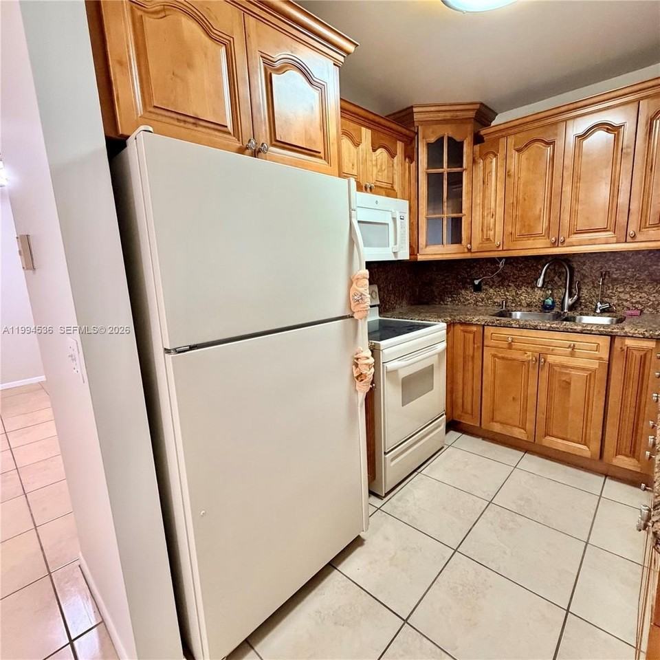 13300 Sw 1st St #104O - Photo 7 of 12