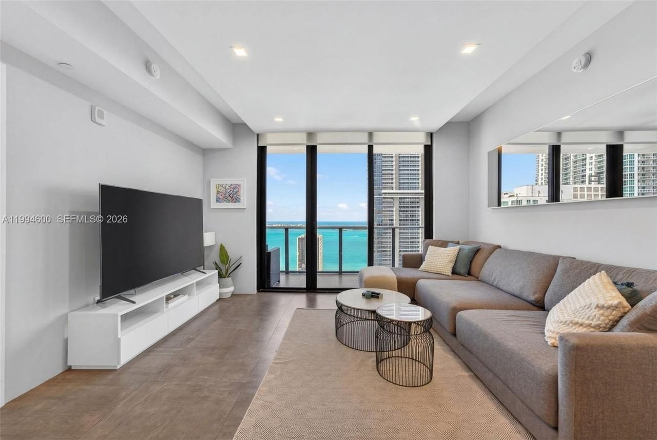 1010 Brickell Ave #4203 - Photo 5 of 50