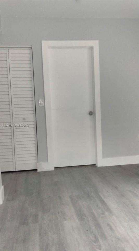 629 9th St #2 - Photo 2 of 6