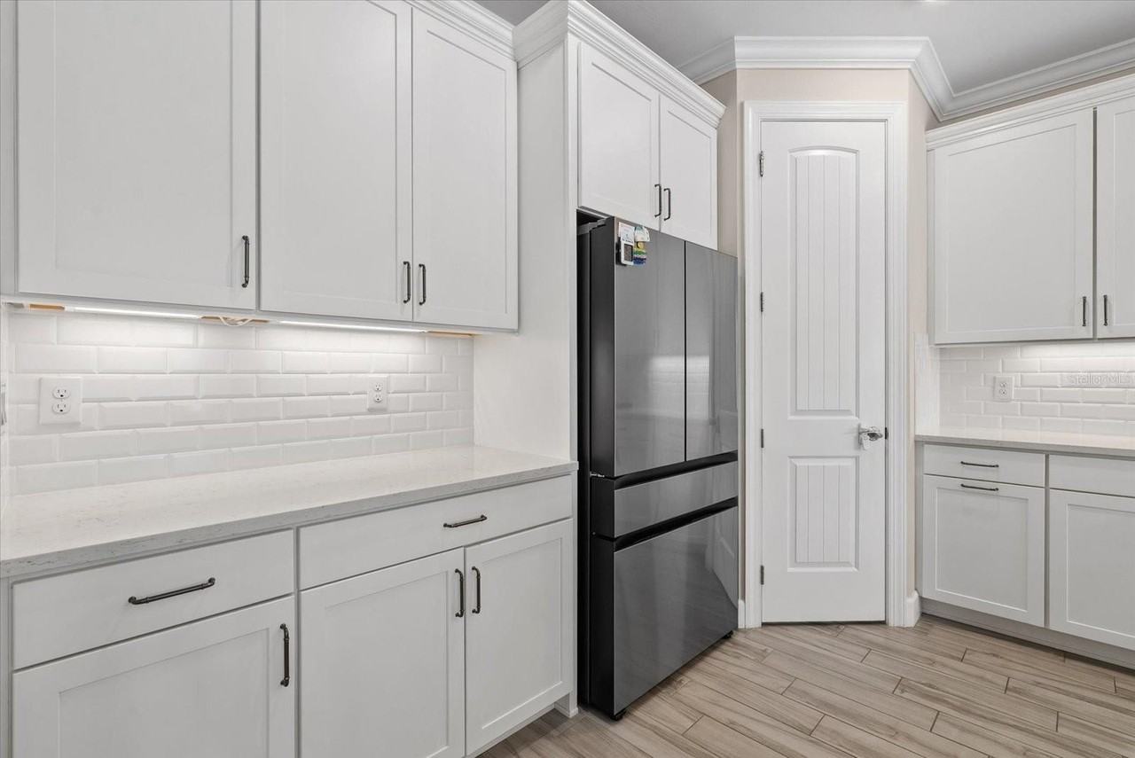 3242 Anchor Bay Trl - Photo 6 of 50