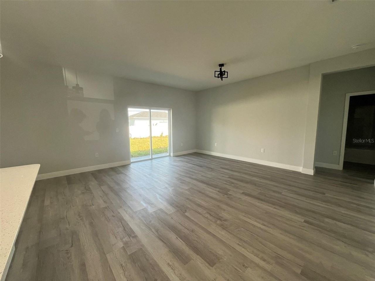 5296 Gillot Blvd - Photo 6 of 16