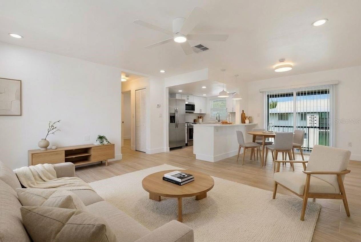 4460 Oakley St - Photo 7 of 18