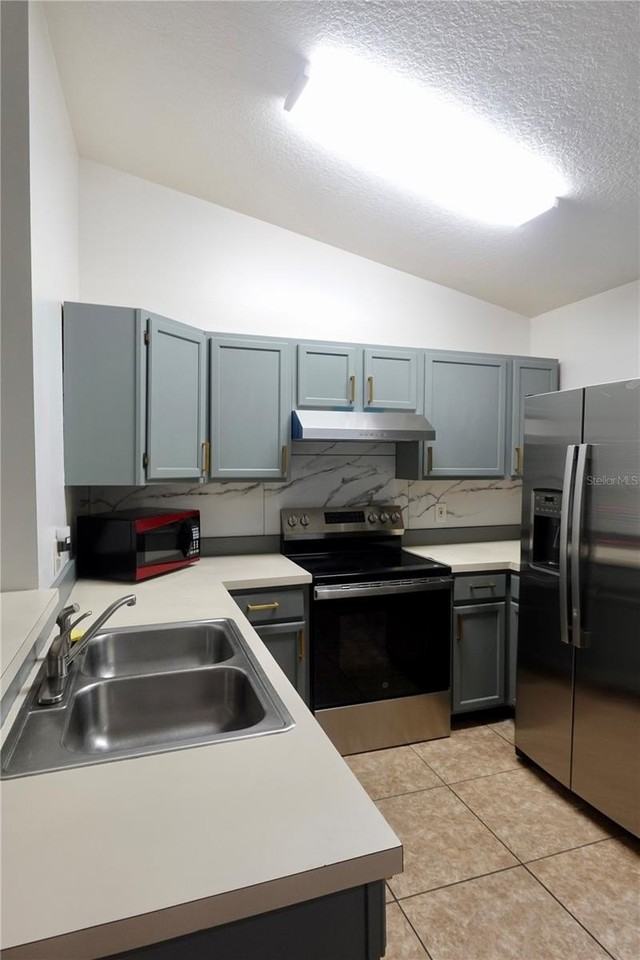 540 W Comstock Ave - Photo 5 of 20