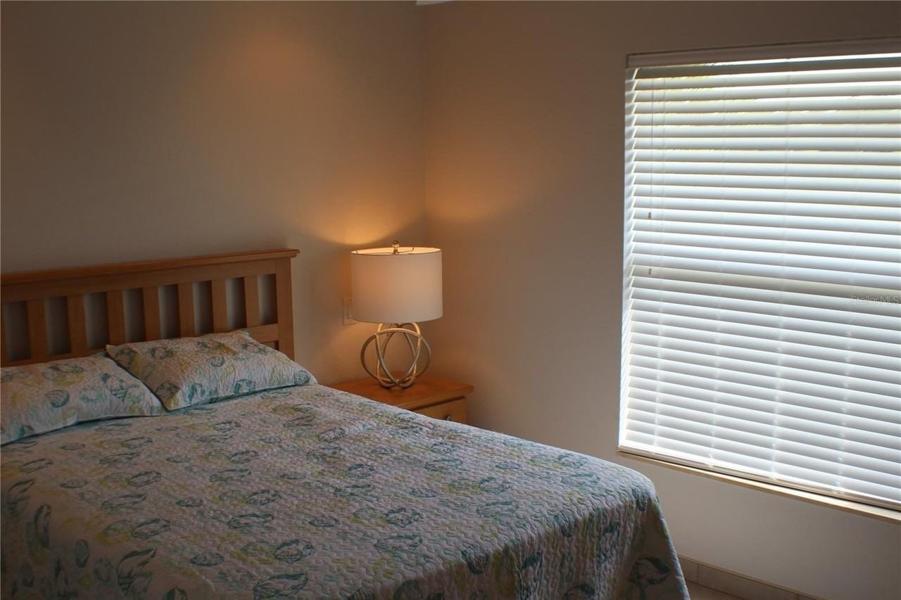 7 Hyde Ct #C - Photo 5 of 17