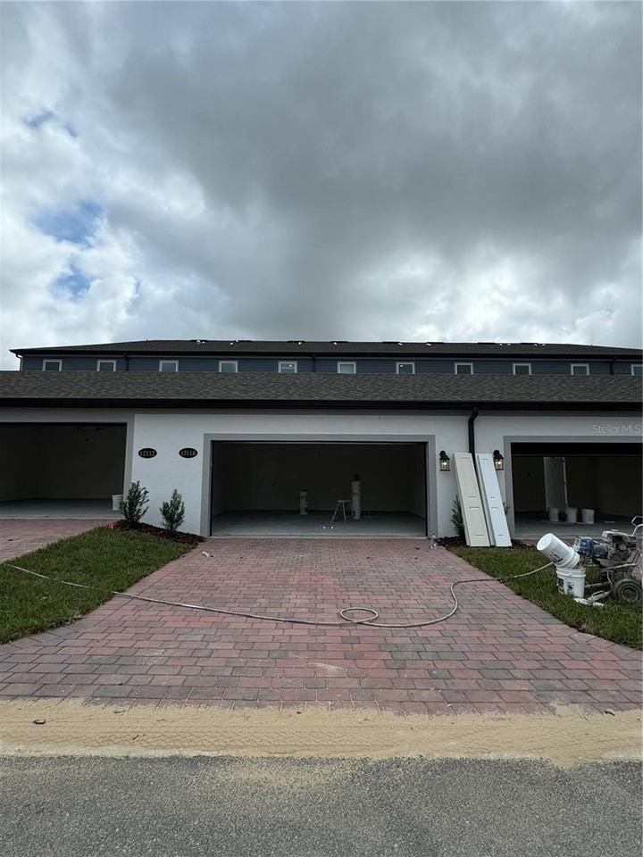 12118 Plumpton Dr - Photo 7 of 24