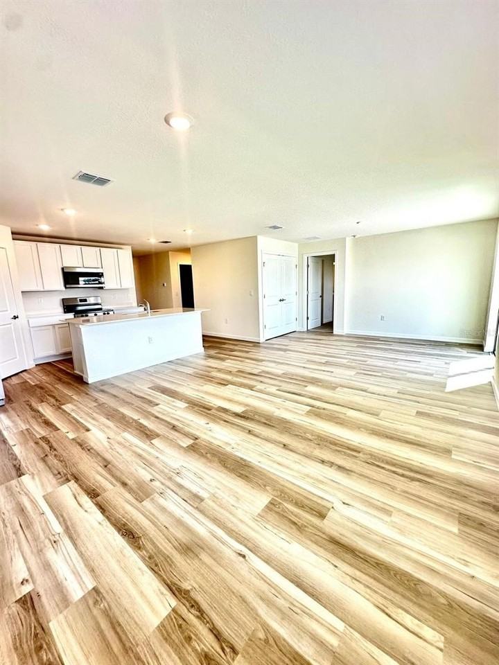 5844 Sw 132nd Pl - Photo 7 of 21