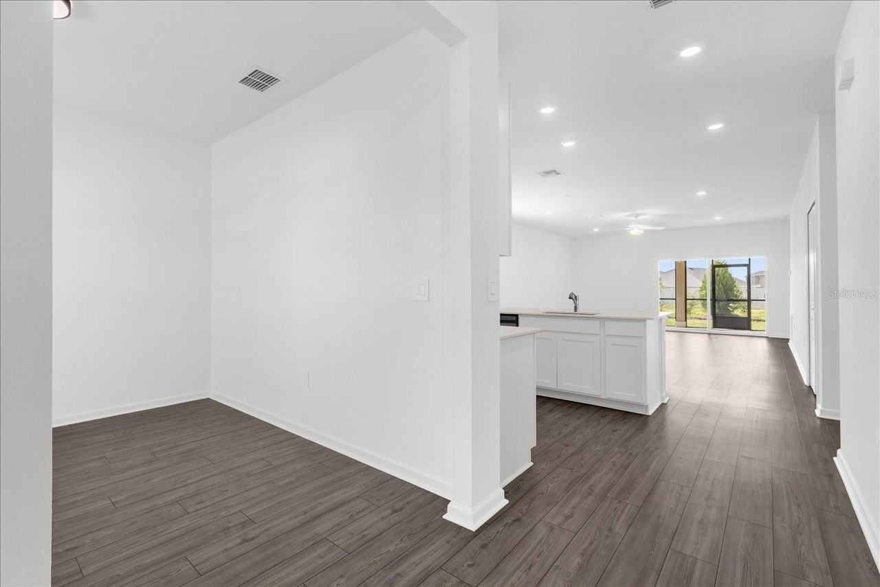 4721 Sw 83rd Loop - Photo 5 of 34