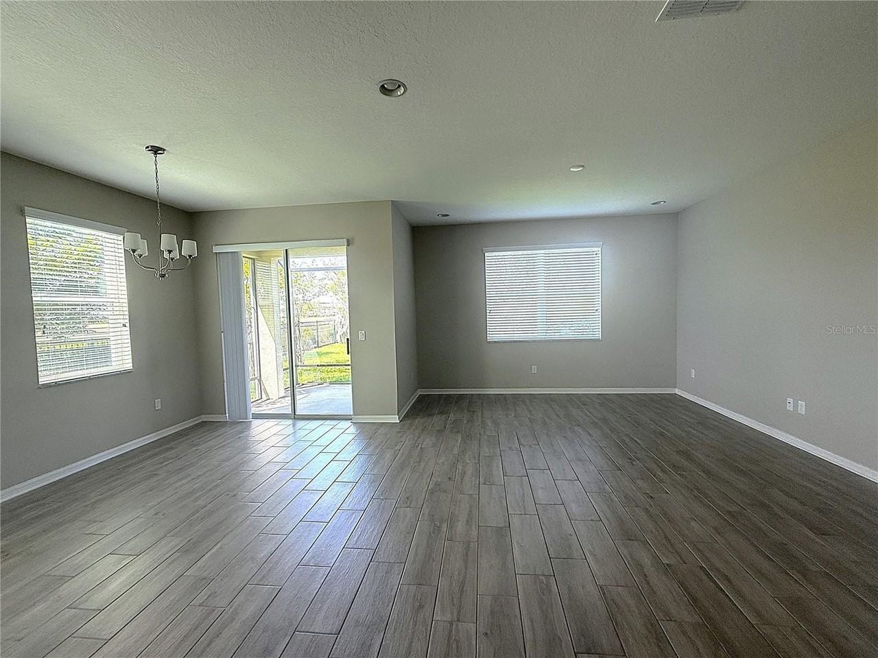 2453 Stapleford Pl - Photo 3 of 37