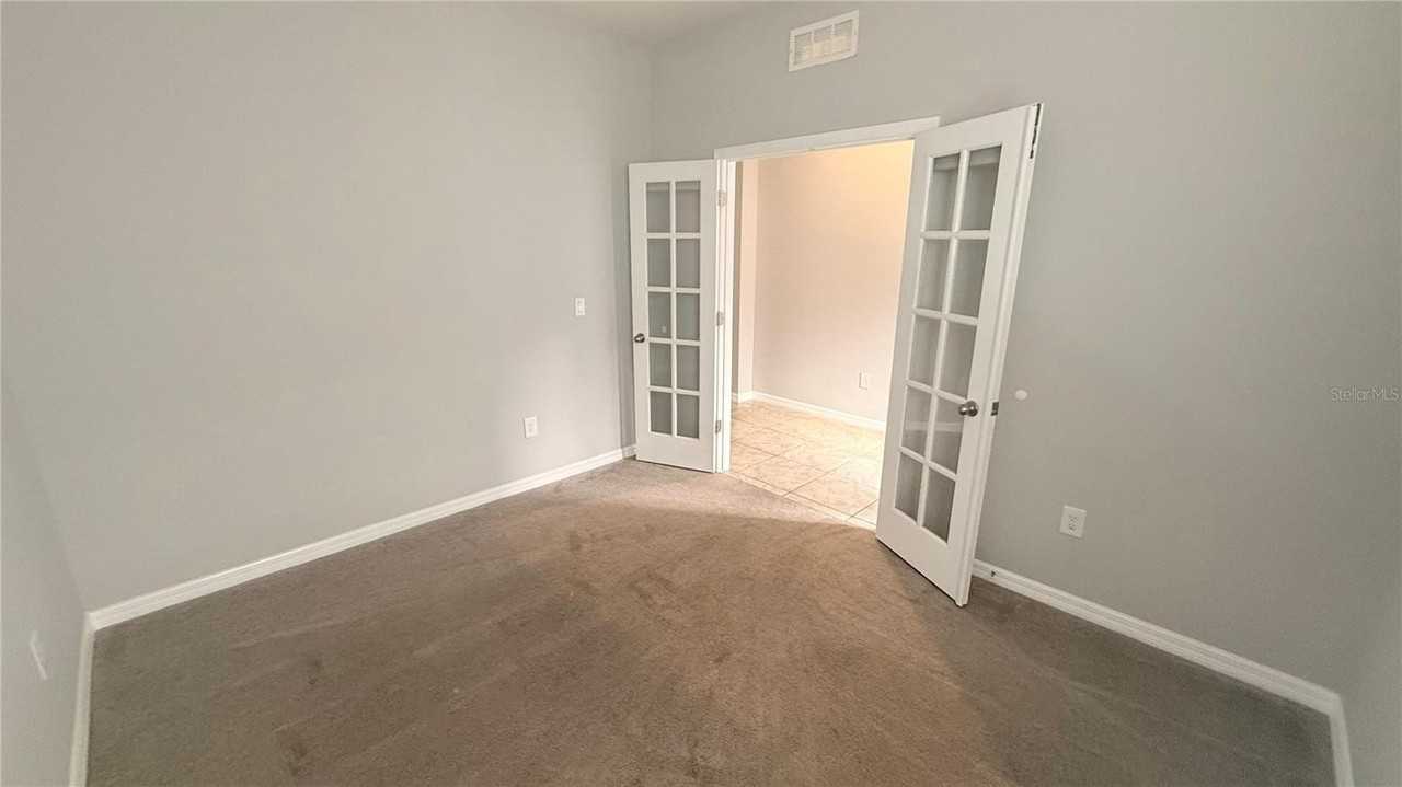 10567 Heron Hideaway Loop - Photo 3 of 28