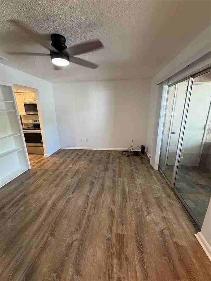 4508 S Oak Dr #T72 - Photo 7 of 22