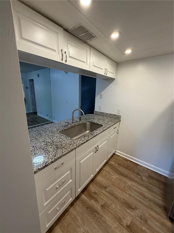 4508 S Oak Dr #T72 - Photo 6 of 22