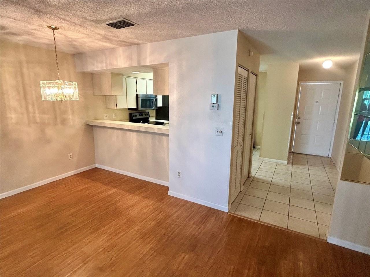 4908 Myrtle Oak Dr #13 - Photo 6 of 46