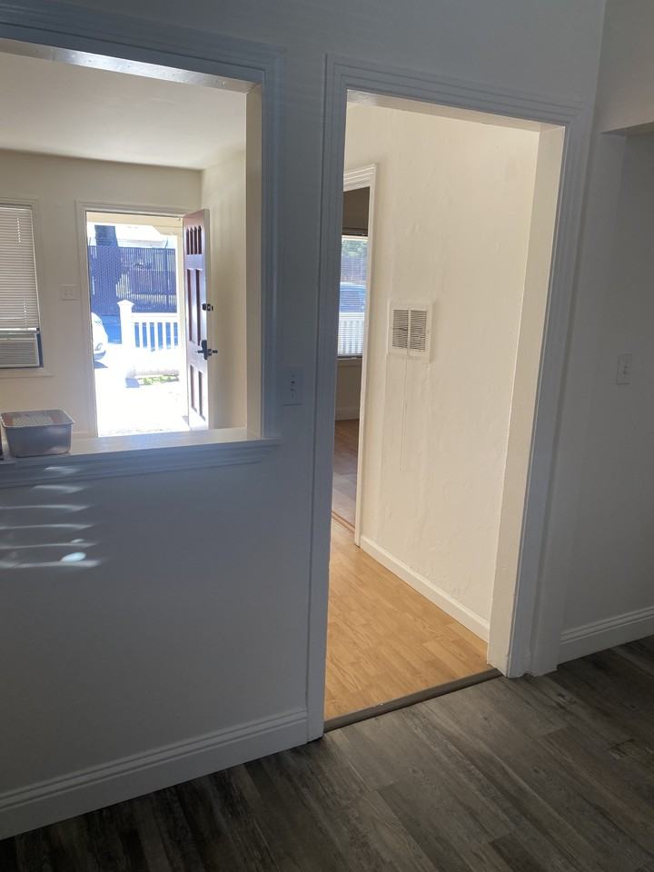 Bayview - Photo 5 of 11