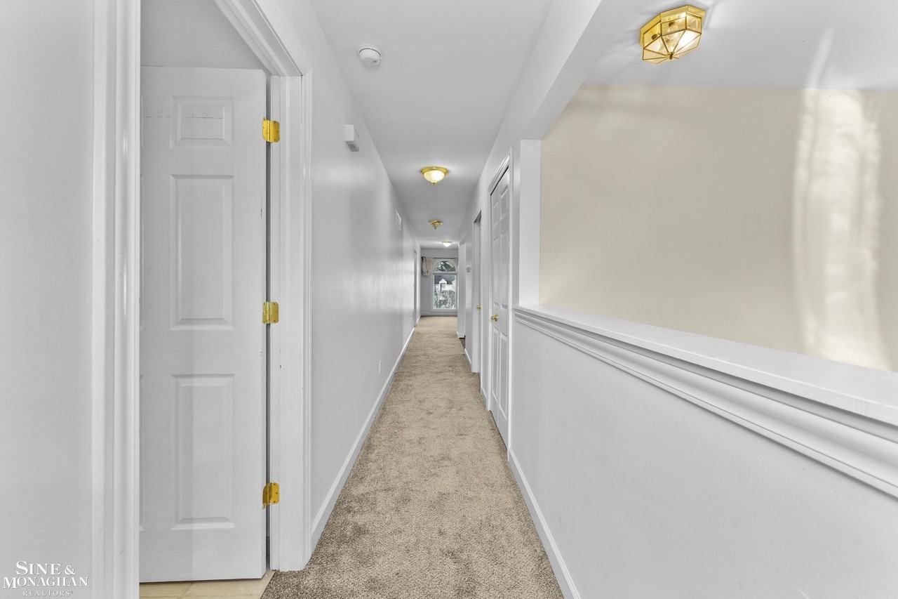 904 Trombley Rd - Photo 7 of 27