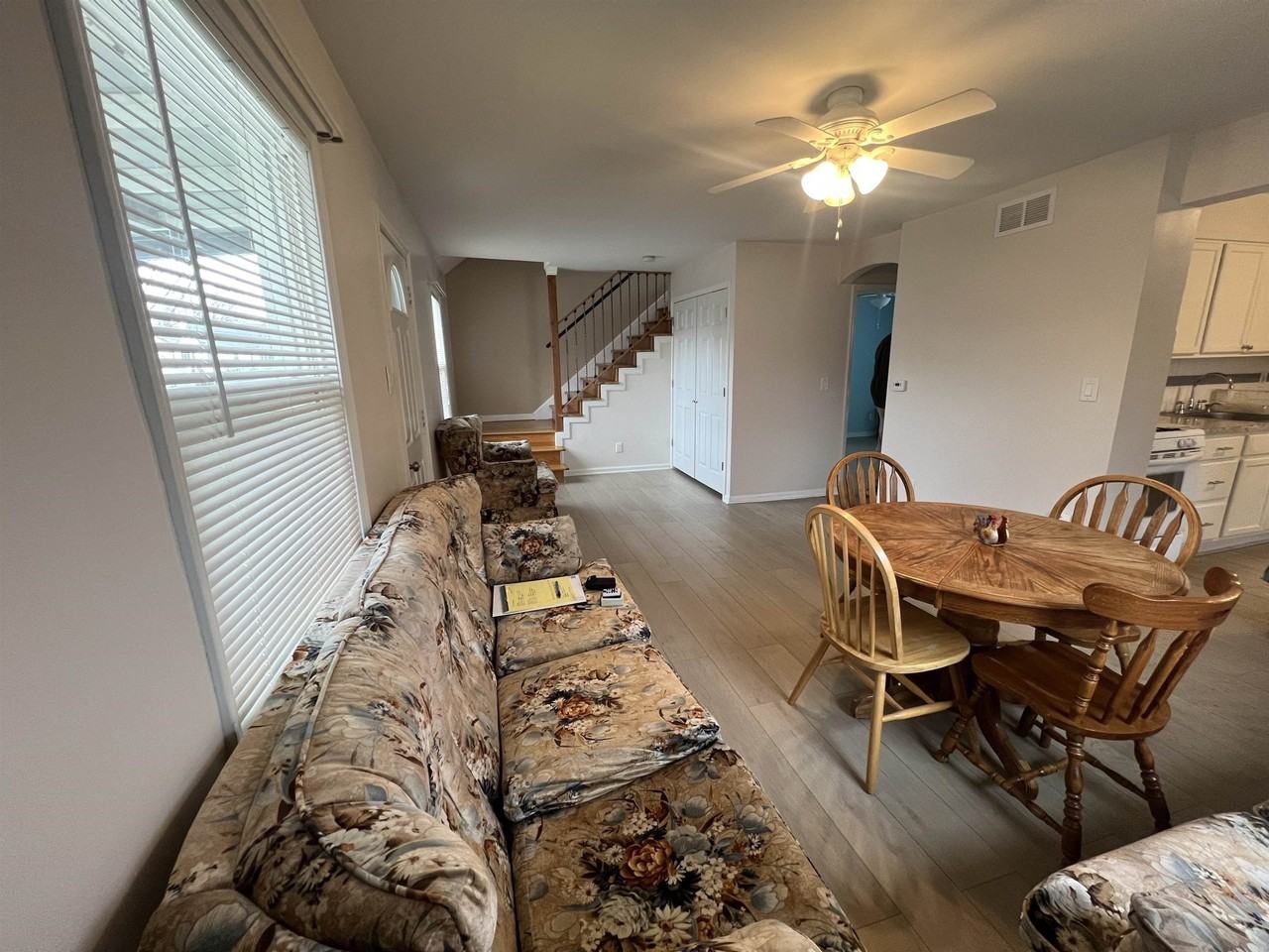 17366 Tennyson St - Photo 4 of 29