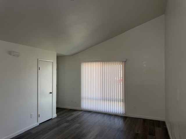 DOWNEY-606 - Photo 4 of 16