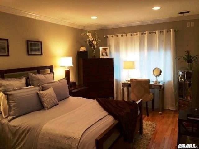 84 Pacific Blvd - Photo 2 of 8