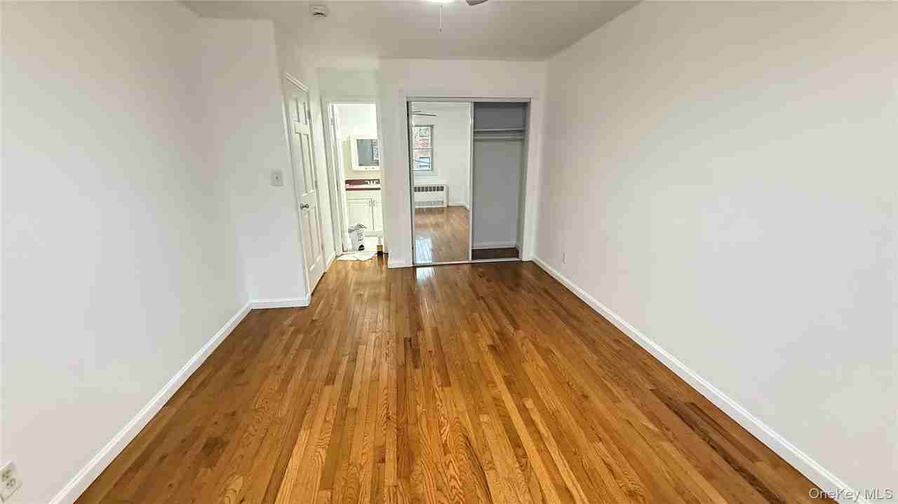 2510 88th St - Photo 7 of 8