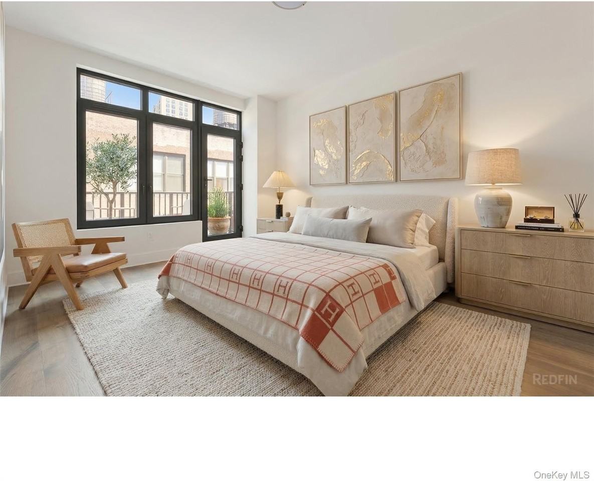 128 W 26th St Unit 13 - Photo 2 of 12