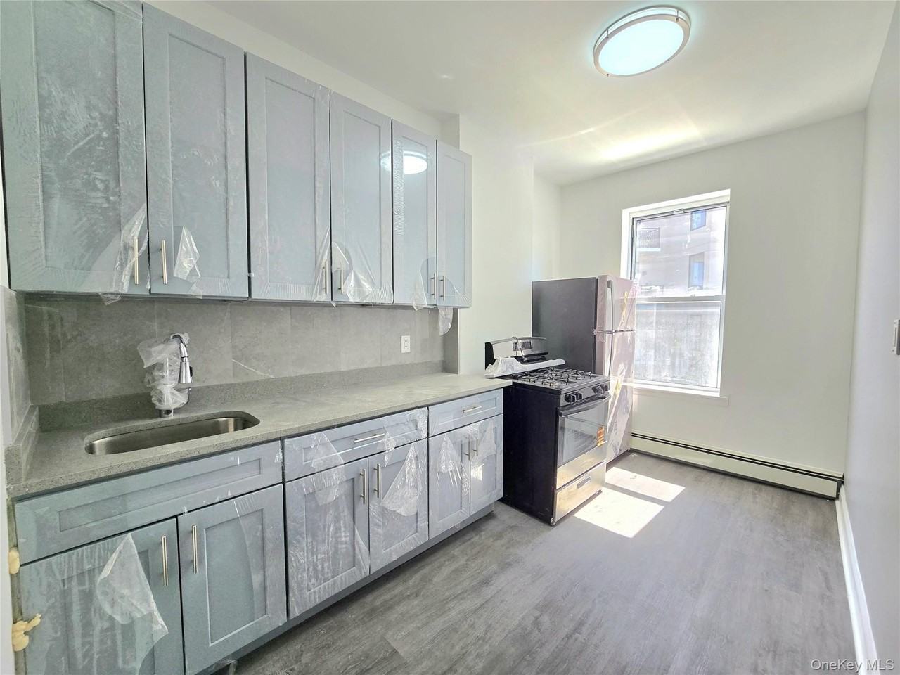 5646 Myrtle Ave Unit 3 - Photo 2 of 8