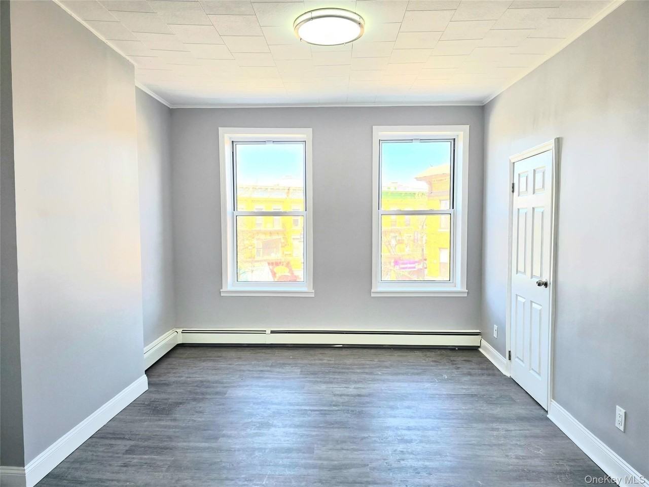 5646 Myrtle Ave Unit 3 - Photo 7 of 8