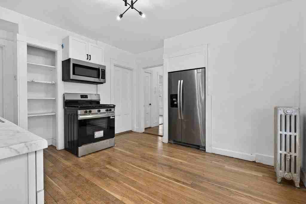 166 Elliot St Unit 2 - Photo 4 of 29