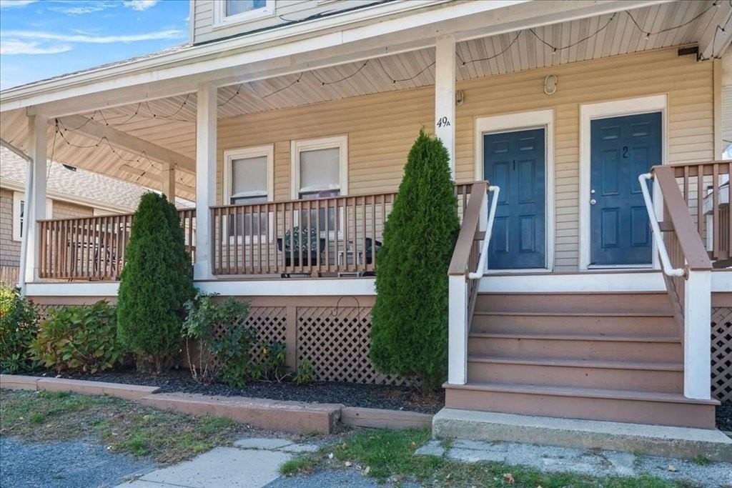 49-A Massasoit Ave Unit 2 - Photo 2 of 20