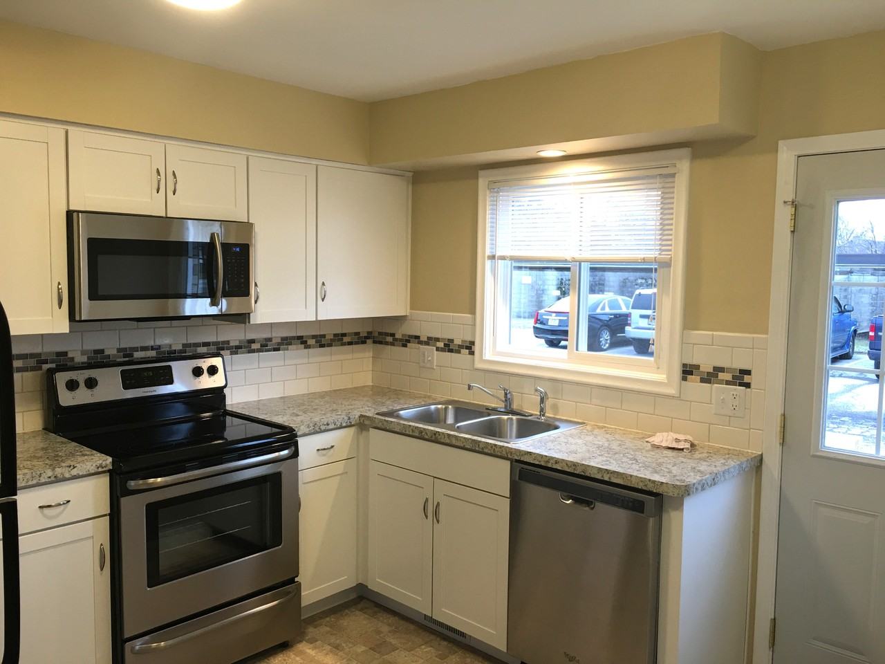 2339 Rockspring Rd #2339 - Photo 2 of 12