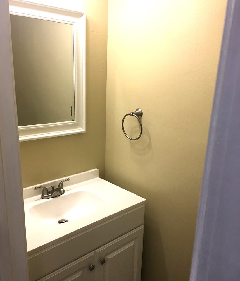 2339 Rockspring Rd #2339 - Photo 5 of 12