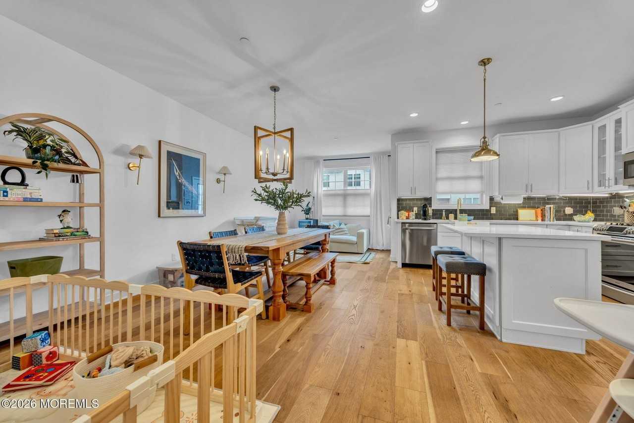 28 Catherine St - Photo 5 of 28