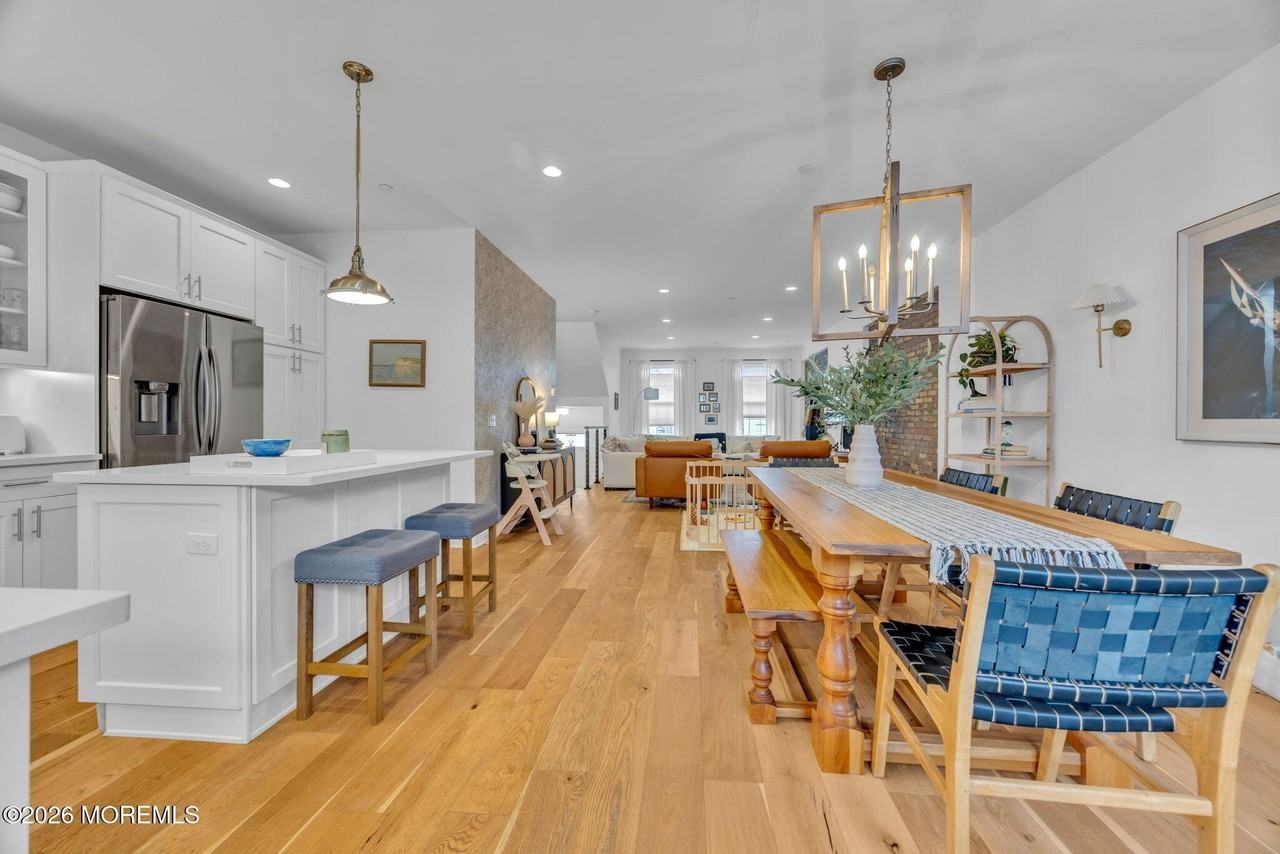 28 Catherine St - Photo 7 of 28