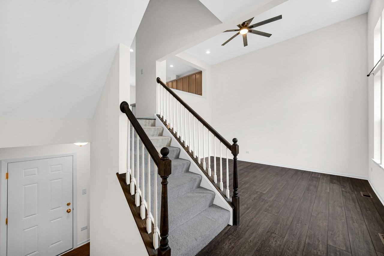 4456 Monroe Ct - Photo 6 of 30