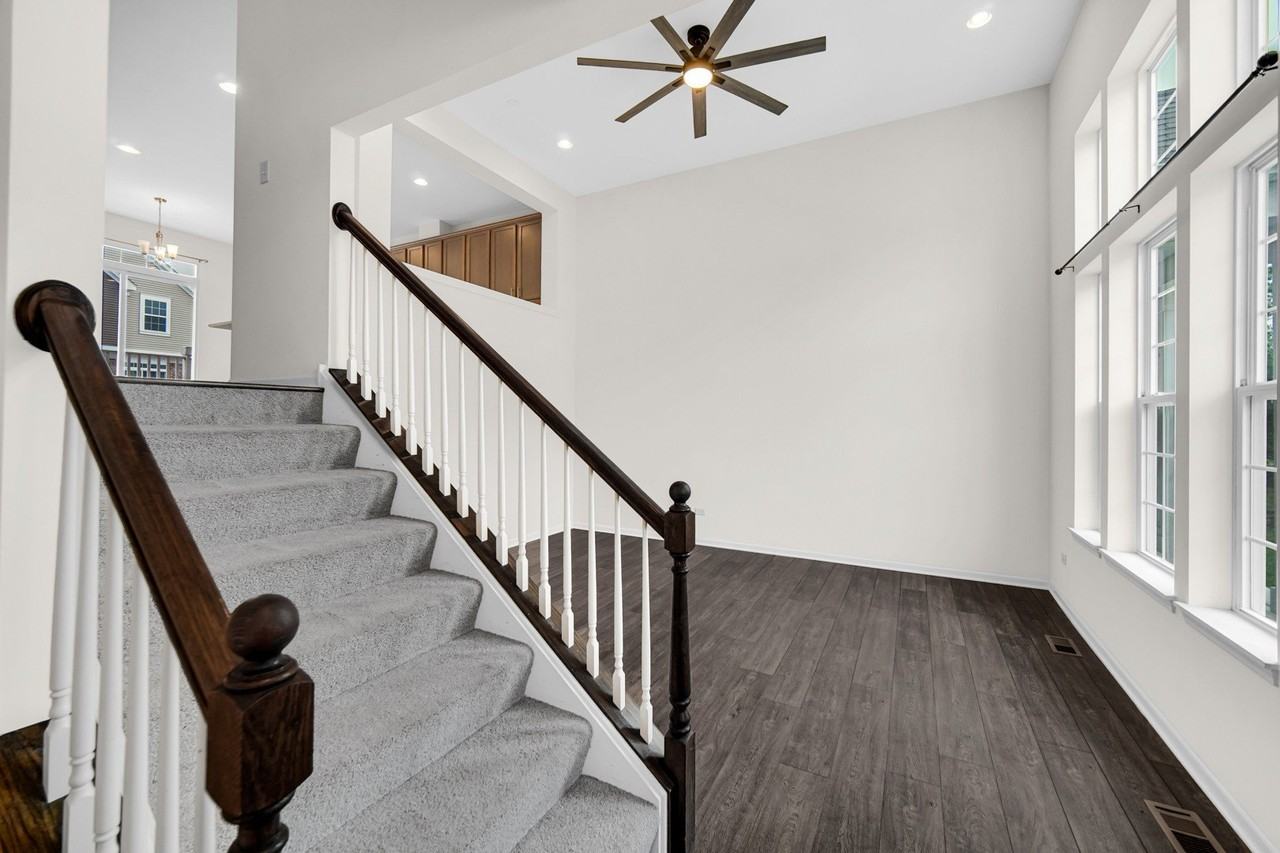 4456 Monroe Ct - Photo 7 of 30