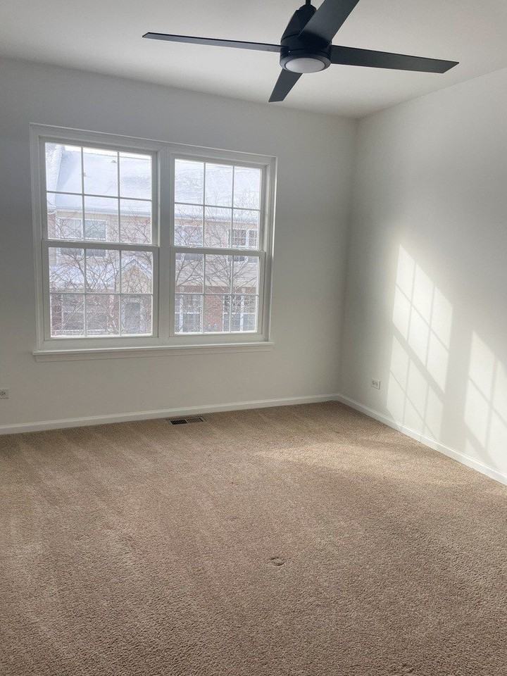 9229 W Arquilla Dr Unit 0 - Photo 6 of 7