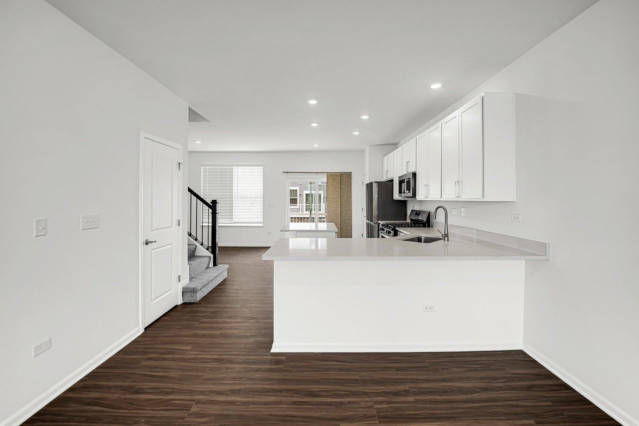 25720 W Yorkshire Dr - Photo 6 of 25